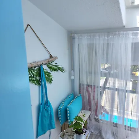 Blue * Μπαρντολίνο